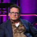 A estrela de 'Shrinking' Jason Segel conta como Michael J. Fox o inspirou