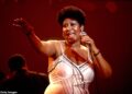 A figurinista de Hollywood revela o nome vil que Aretha Franklin usou para os brancos durante a viagem à sua mansão imunda, o ícone da música que estava ocupado demais fazendo sexo para vê-lo - e cantores de primeira linha que eram adoráveis