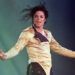 A música de Michael Jackson era grande demais para ser cancelada