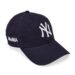 A roupa do aeroporto de Hudson Williams inclui um acessório de nicho em Nova York