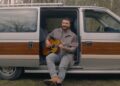 A última música “country” a atingir um bilhão de streams no Spotify é… “Body Like A Back Road” de Sam Hunt