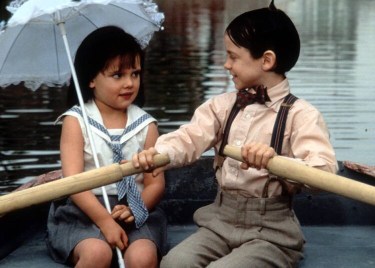 Amada estrela infantil de 'Little Rascals' é presa