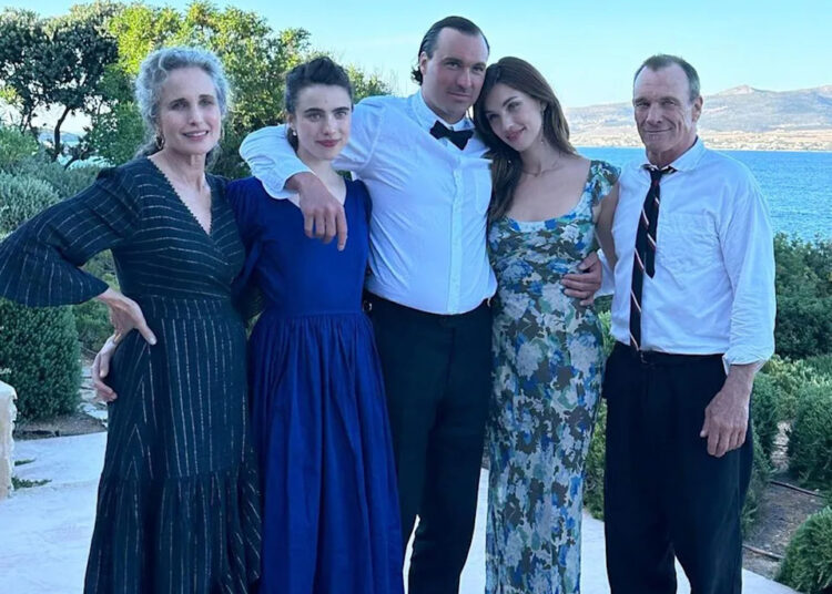 Andie MacDowell revela o motivo pelo qual seus dois netos a acham ‘fabulosa’