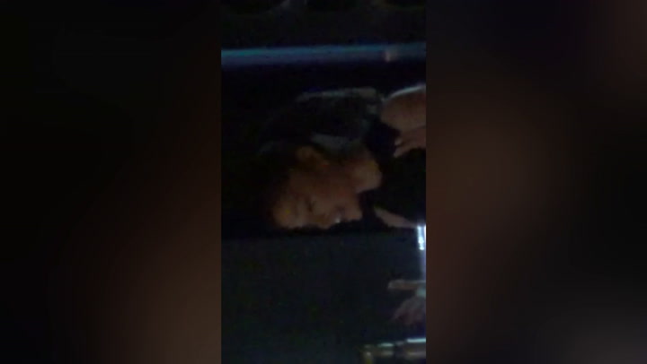 Ariana Grande provoca nova música com imagens de estúdio | Cultura