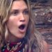 Ashley Roberts, do I'm A Celeb, agarra os seios para impedir que a toalha exponha tudo