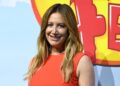 Ashley Tisdale mostra brilho pós-parto de 19 meses em biquíni: ‘Sem atalhos’