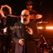 Assista Michael Stipe cantando uma nova música de seu primeiro álbum solo