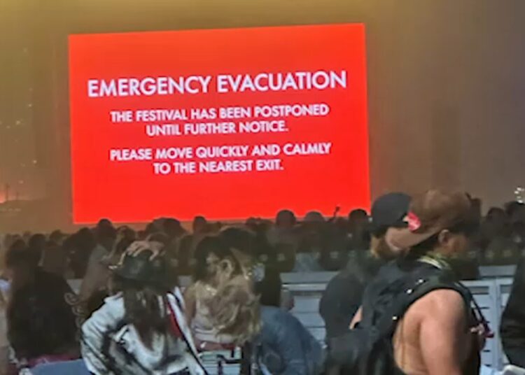 Aviso de poeira soprada pelo vento em vigor em Coachella Valley no último dia do Stagecoach Country Music Festival