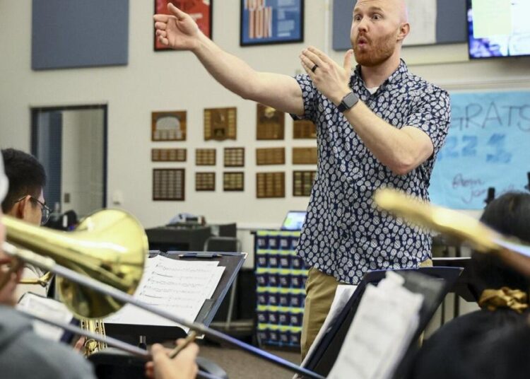 Banda de jazz da Bothell High School se prepara para competição Essentially Ellington | Entretenimento