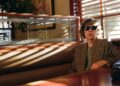 Beck revisita 'Morning Phase' e 'Sea Change' no lindo novo single 'Ride Lonesome' ao anunciar a turnê de 2026