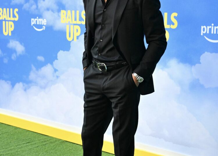 Benjamin Bratt revela que se recusou a filmar cenas ‘Full-Frontal’ na comédia atrevida ‘Balls Up’
