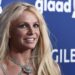Britney Spears entra em centro de tratamento para abuso de substâncias após prisão