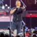 Bruce Springsteen critica homens ricos na América enquanto os críticos chamam seus bilhões