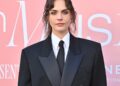 Cara Delevingne detalha o apoio de Taylor Swift na música