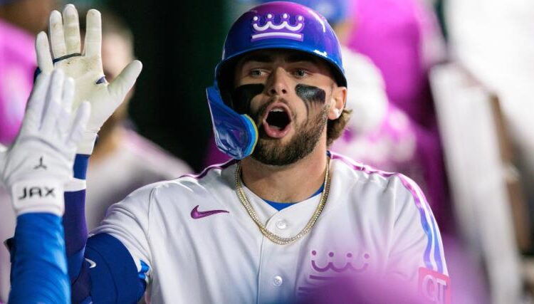 Carter Jensen, do Royals, está fazendo coisas de Aaron Judge