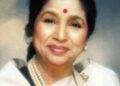 Celebridades do sul Jr NTR, Mohan Babu, Resul Pookutty e Vikram Prabhu prestam homenagens a Asha Bhonsle