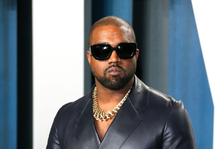 Clube de futebol suíço recusa abordagem de show de Kanye West