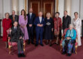 Comemoração do 100º aniversário da Rainha Elizabeth marcada por um raro momento real