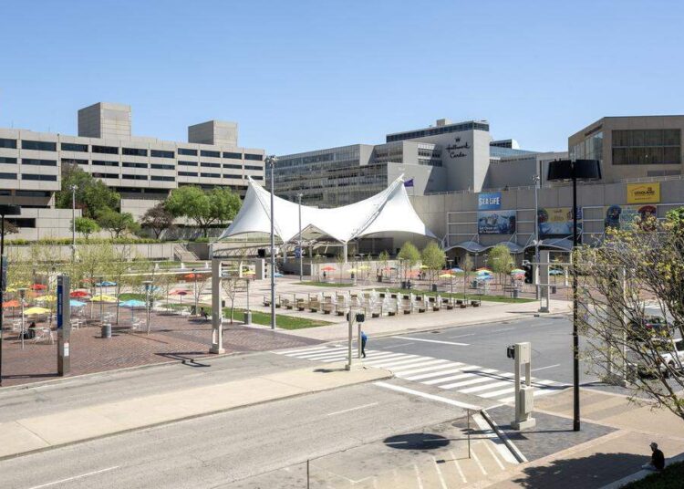 Crown Center, parte potencial do plano Royals, é histórico