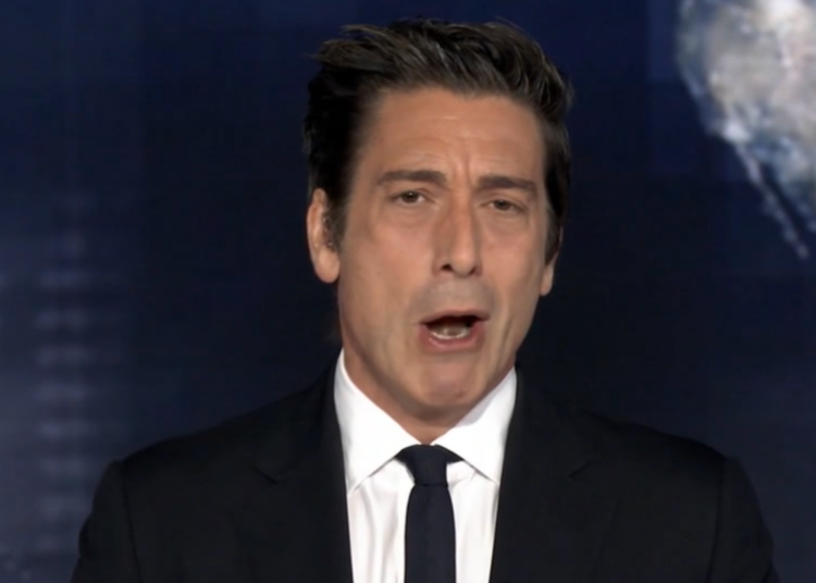 David Muir compartilha uma rara atualização na mídia social, admitindo que 'meu rosto dói' após a saída do programa