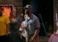 Dê uma espiada em três músicas da noite passada na Rue Bayou