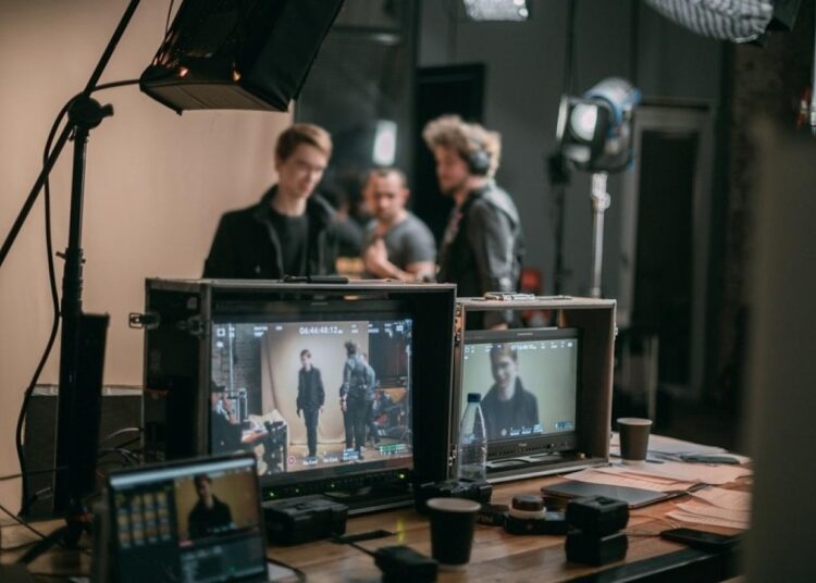 Elenco de filmes e programas de TV em Barnstable Town