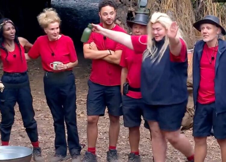 Estrela de I'm A Celebrity forçada a desistir por motivos médicos dias antes da final