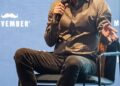 Eu tive que ‘me limpar do meu passado’ antes de ter filhos, diz Harry ao revelar a ‘desconexão’ que sentiu com o filho Archie em turnê pela Austrália