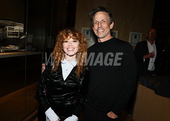 Exclusivo: Natasha Lyonne mantém uma “cara de pôquer” na estreia do filme de Lorne Michaels e explica o que aconteceu no voo de ontem