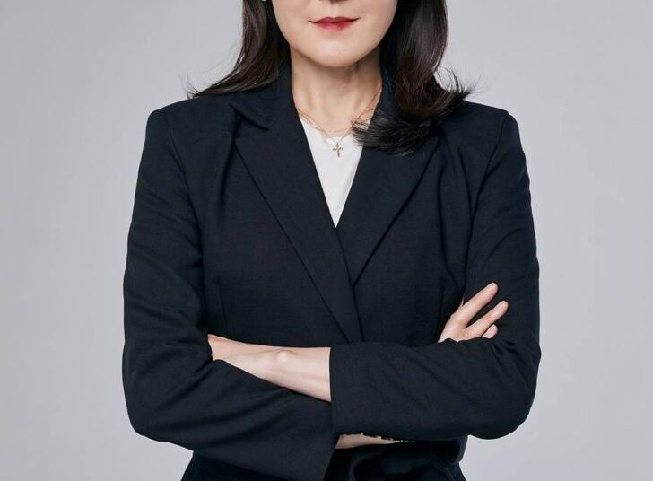 Executivos da SM Entertainment nomeados para a lista Women in Music de 2026 da Billboard