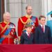 Família Real Marca Aniversário da Rainha Elizabeth com Retrato Raro