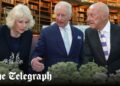 Família real comemora 100º aniversário da falecida rainha no Museu Britânico
