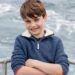 Foto do aniversário do Príncipe Louis divulgada para marcar o jovem real completando 8 anos