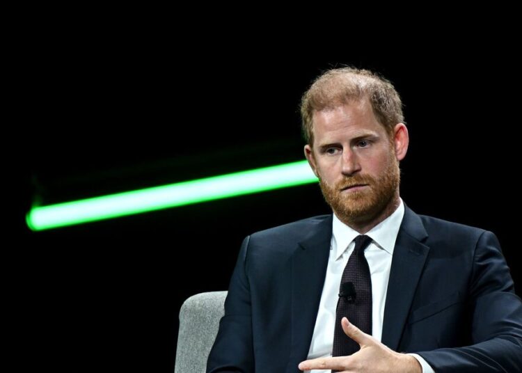 GB News interrompido por golpe embaraçoso ao príncipe Harry pego de surpresa | TV e Rádio | Showbiz e TV