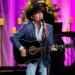 George Strait retorna para o primeiro show de Clemson em um estádio desde 1990