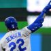 Homers e Wacha vencem os Royals por 4-2