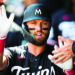 Homers tardios ajudam os gêmeos a acabar com a derrapagem contra os Royals