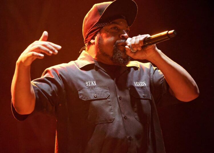 Ice Cube traz show de 4º aniversário ao anfiteatro de Tucson