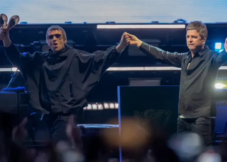 Induzidos ao Rock and Roll Hall of Fame 2026: Oasis, Billy Idol e mais