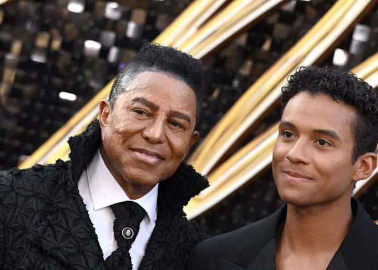Jaafar Jackson estava realmente cantando no filme de grande sucesso, ‘Michael’?
