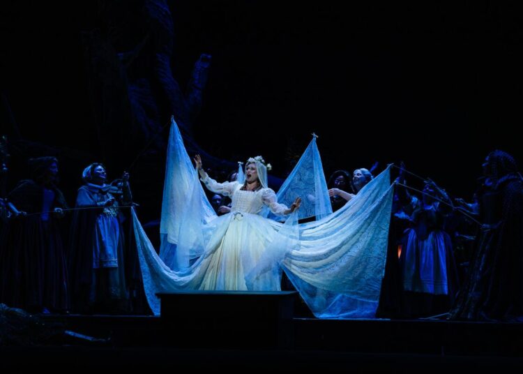 James Conlon inicia sua reta final como diretor musical da Ópera de Los Angeles
