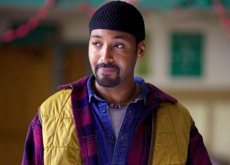 Jesse L. Martin se lembra de ter cantado “Rent ”Song“ ”no Memorial de Jonathan Larson: 'Foi muito difícil'