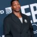Jonathan Majors caiu por uma janela no set de um filme de ação