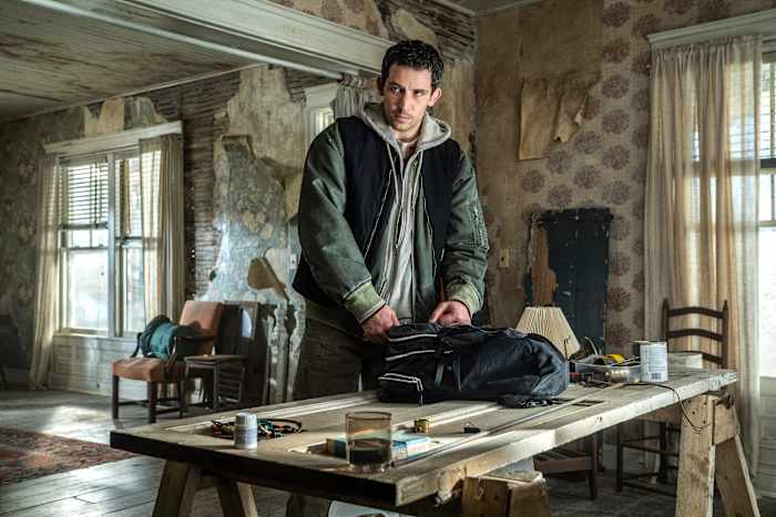 Josh O'Connor geralmente odeia assistir seus filmes pela primeira vez. 'Dia da Divulgação' foi diferente