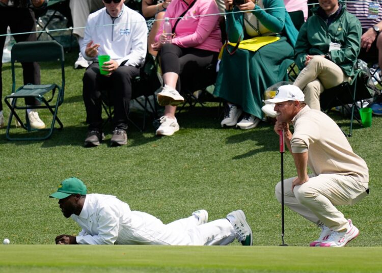 Kevin Hart e Jason Kelce estão entre os caddies famosos no Concurso Par 3 do Augusta National | Rádio WGN 720