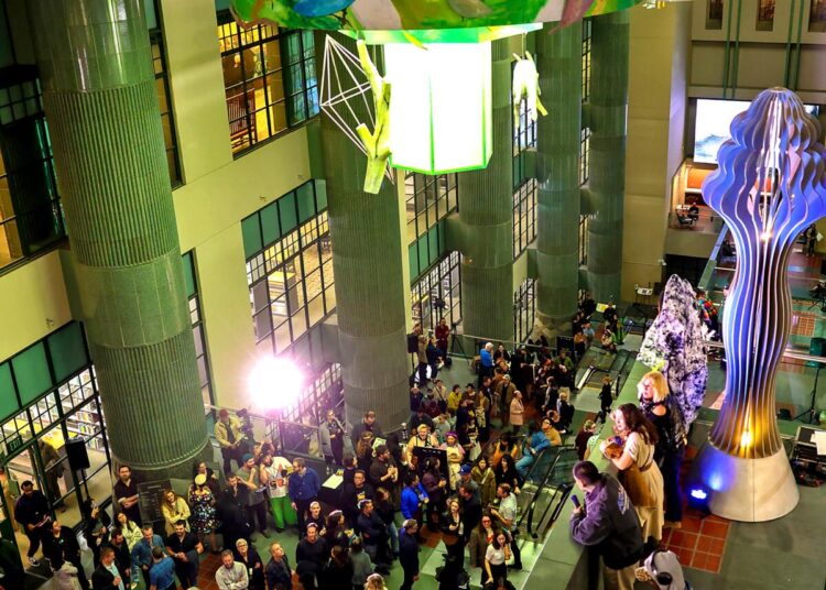 Library Foundation of Los Angeles apresenta festival de artes noturno