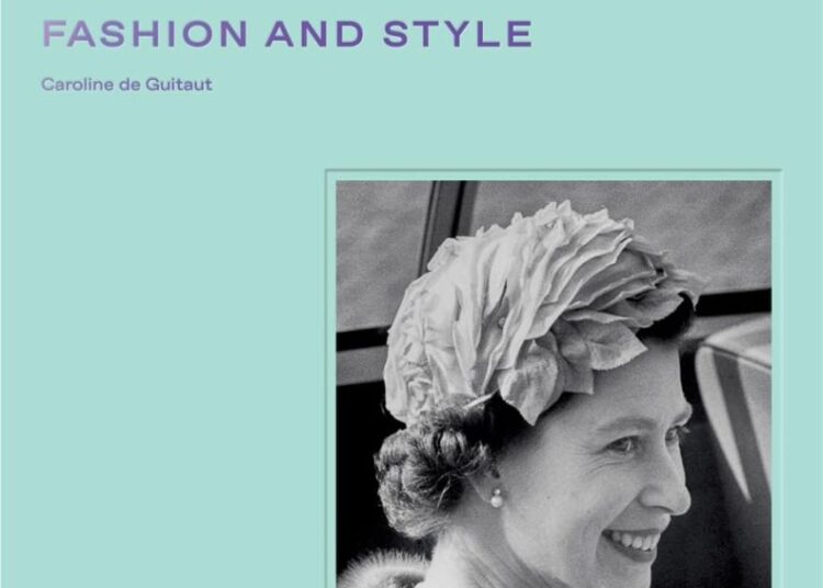 Livro de moda e estilo da Rainha Elizabeth II: veja fotos, leia, compre online