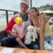 MGK compartilha leitura de vídeos raros com a filha Saga, de 12 meses, enquanto ele diz que isso é ‘tudo que eu quero’ em seu aniversário