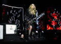 Madonna invade boate em West Hollywood com show surpresa à 1h e novos teasers musicais