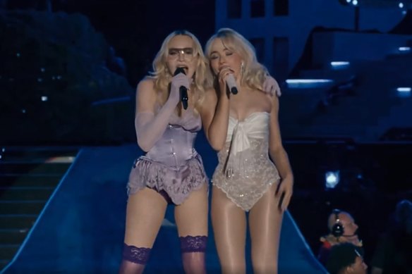 Madonna retorna ao Coachella com Sabrina Carpenter e anúncio de novo álbum